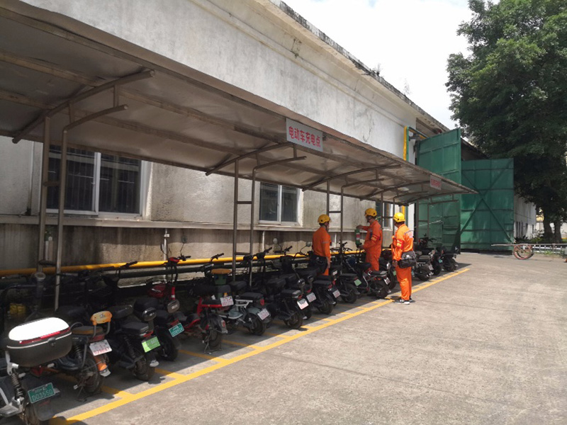 弘旭公司開展電動車隱患排查(圖1) 弘旭公司開展電動車隱患排查(圖1)