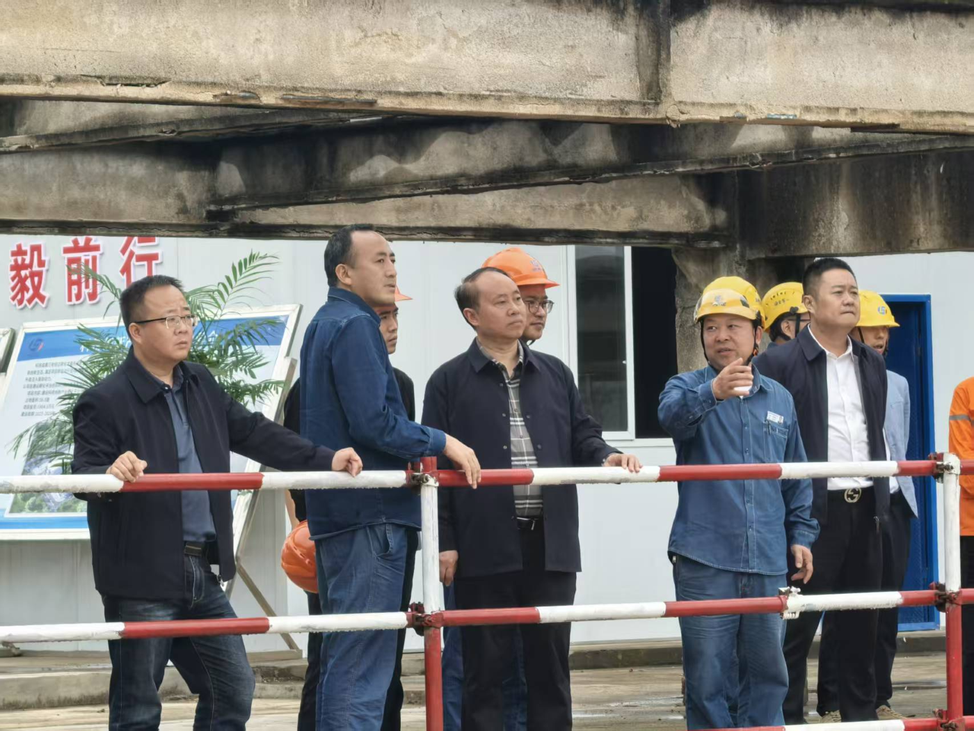 瀘天化弘旭公司全面打響四季度攻堅(jiān)戰(zhàn)(圖7)