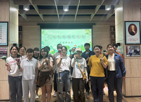 弘旭團(tuán)總支開(kāi)展“艾香傳情，錘享安康”主題活動(dòng)